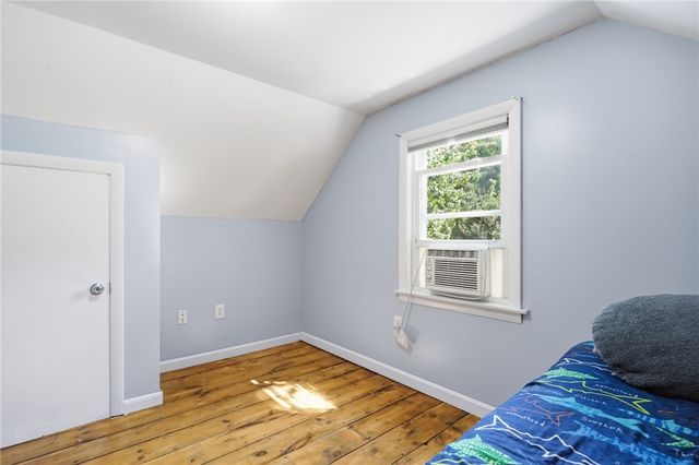 7 Dexter Street, Coventry, RI 02816
