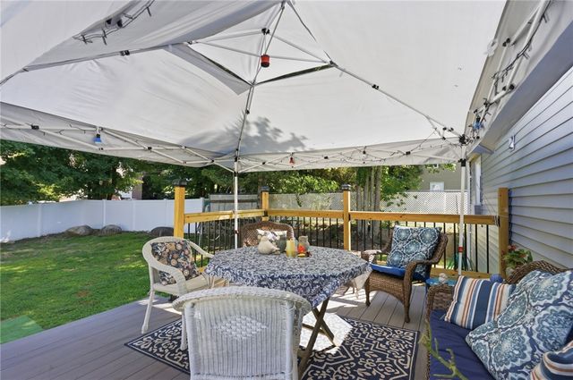 7 Dexter Street, Coventry, RI 02816