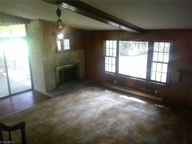 320 E Vandalia Road, Greensboro, NC 27406