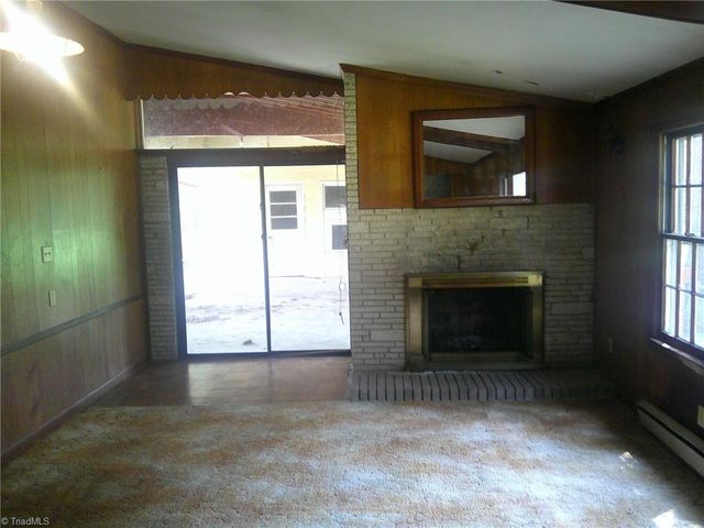 320 E Vandalia Road, Greensboro, NC 27406