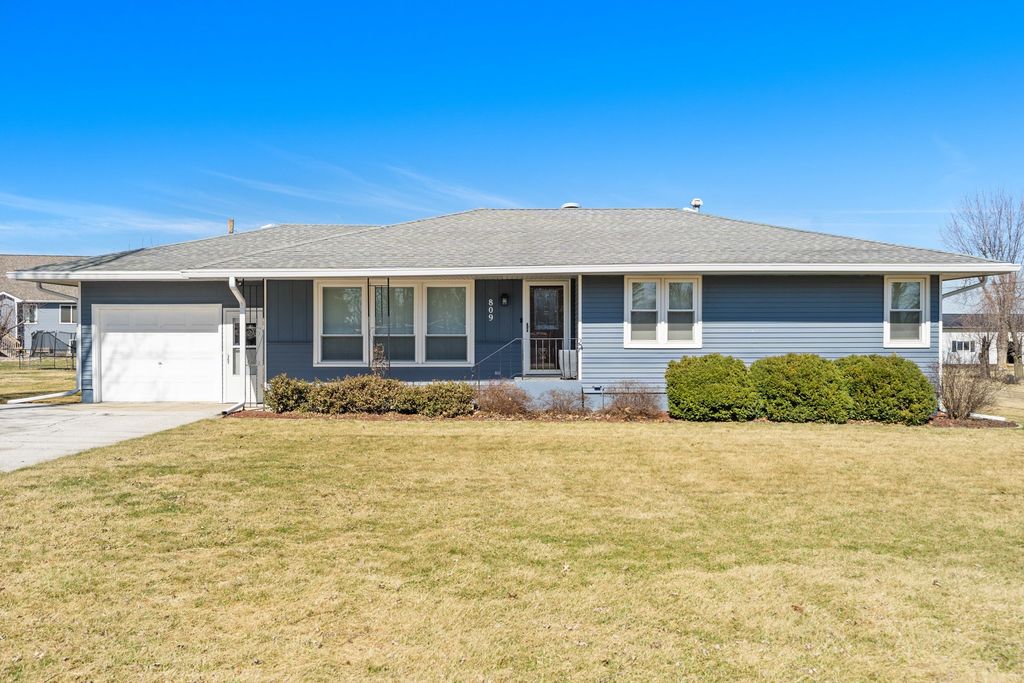 809 E North Street, Madrid, IA 50156