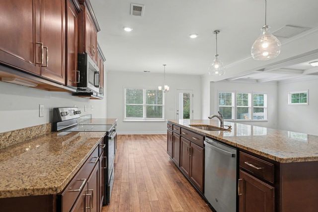 5207 Country Pine Dr., Myrtle Beach, SC 29579