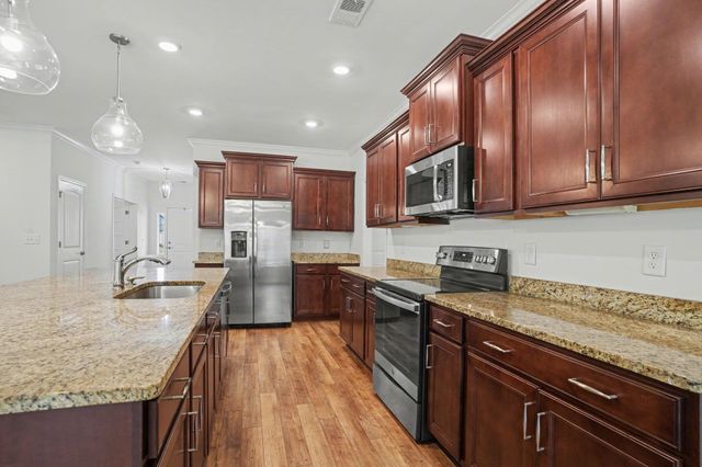 5207 Country Pine Dr., Myrtle Beach, SC 29579