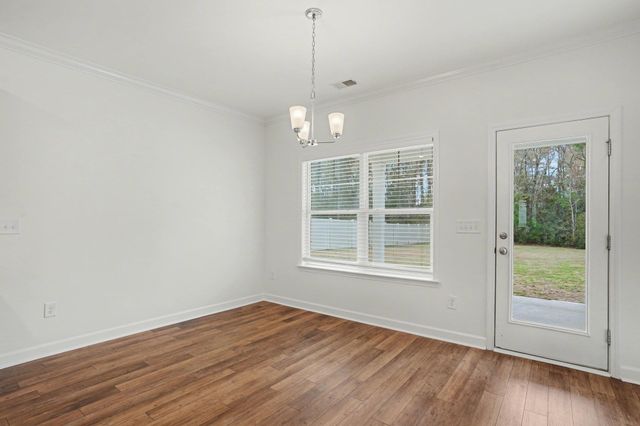 5207 Country Pine Dr., Myrtle Beach, SC 29579