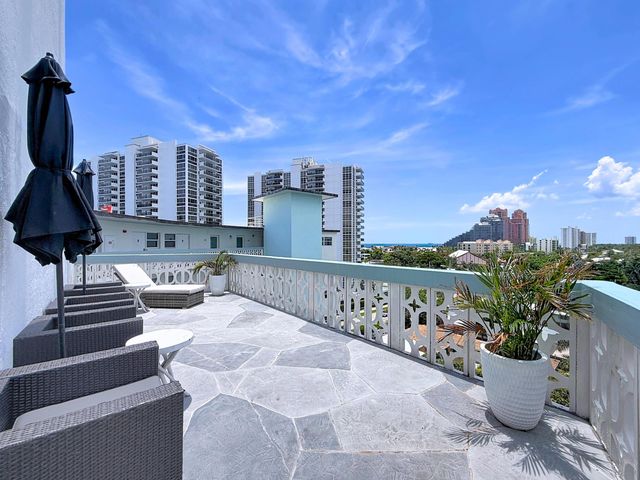 3250 NE 28th Street 707, Fort Lauderdale, FL 33308