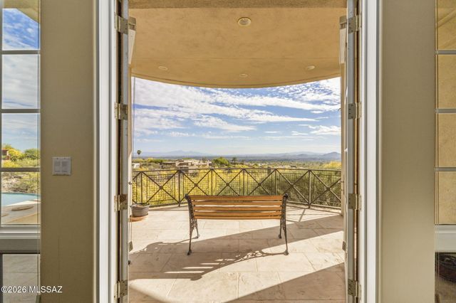 3140 E Crest Shadows Drive, Tucson, AZ 85718