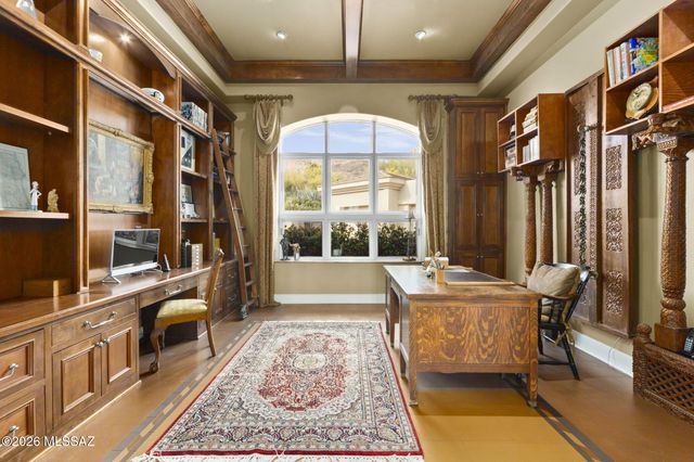3140 E Crest Shadows Drive, Tucson, AZ 85718