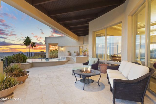 3140 E Crest Shadows Drive, Tucson, AZ 85718