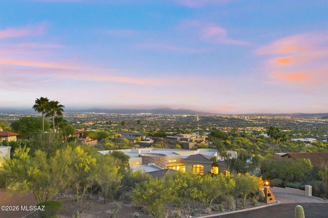 3140 E Crest Shadows Drive, Tucson, AZ 85718