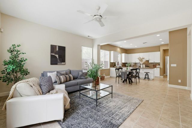 4917 Village Green Dr, El Dorado Hills, CA 95762