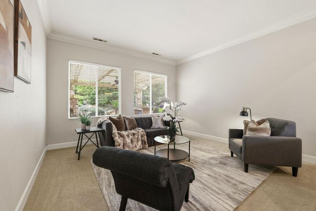 4917 Village Green Dr, El Dorado Hills, CA 95762