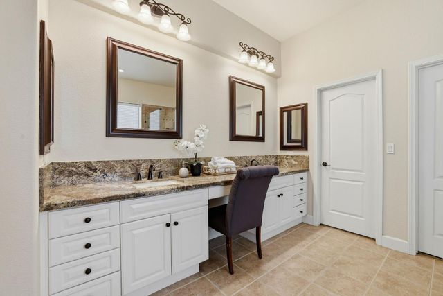 4917 Village Green Dr, El Dorado Hills, CA 95762