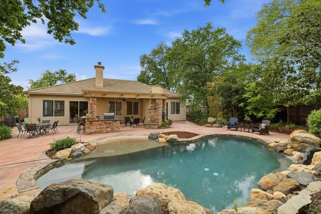 4917 Village Green Dr, El Dorado Hills, CA 95762