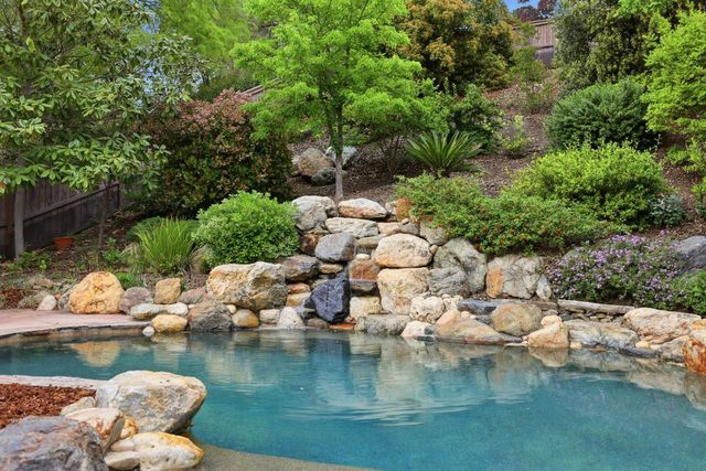 4917 Village Green Dr, El Dorado Hills, CA 95762