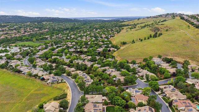 4917 Village Green Dr, El Dorado Hills, CA 95762