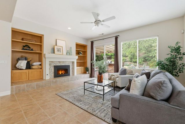 4917 Village Green Dr, El Dorado Hills, CA 95762