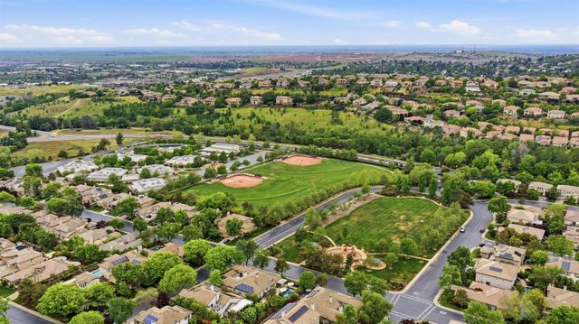 4917 Village Green Dr, El Dorado Hills, CA 95762