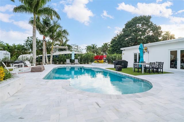 35220 SW 213th Ave, Homestead, FL 33034