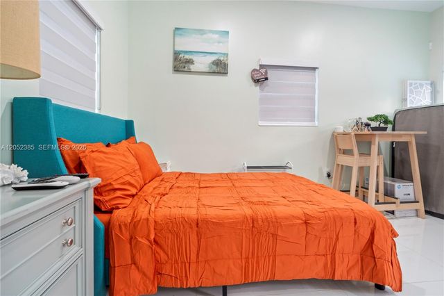 35220 SW 213th Ave, Homestead, FL 33034