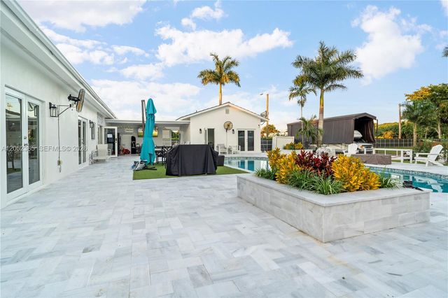 35220 SW 213th Ave, Homestead, FL 33034