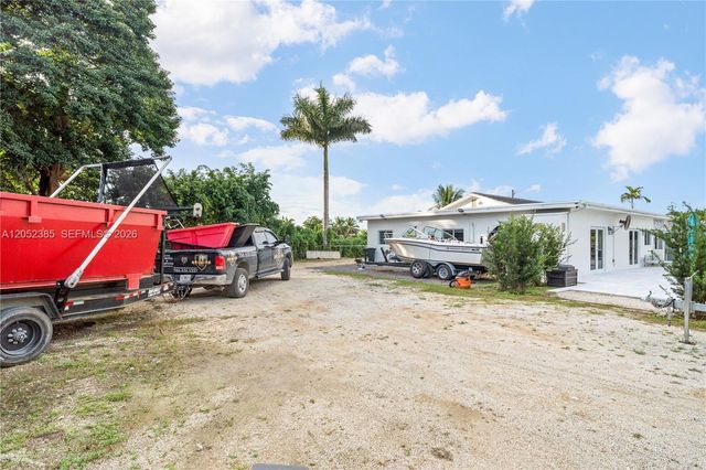 35220 SW 213th Ave, Homestead, FL 33034
