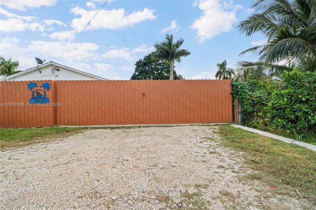 35220 SW 213th Ave, Homestead, FL 33034