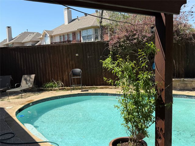 196 Cove Drive, Coppell, TX 75019