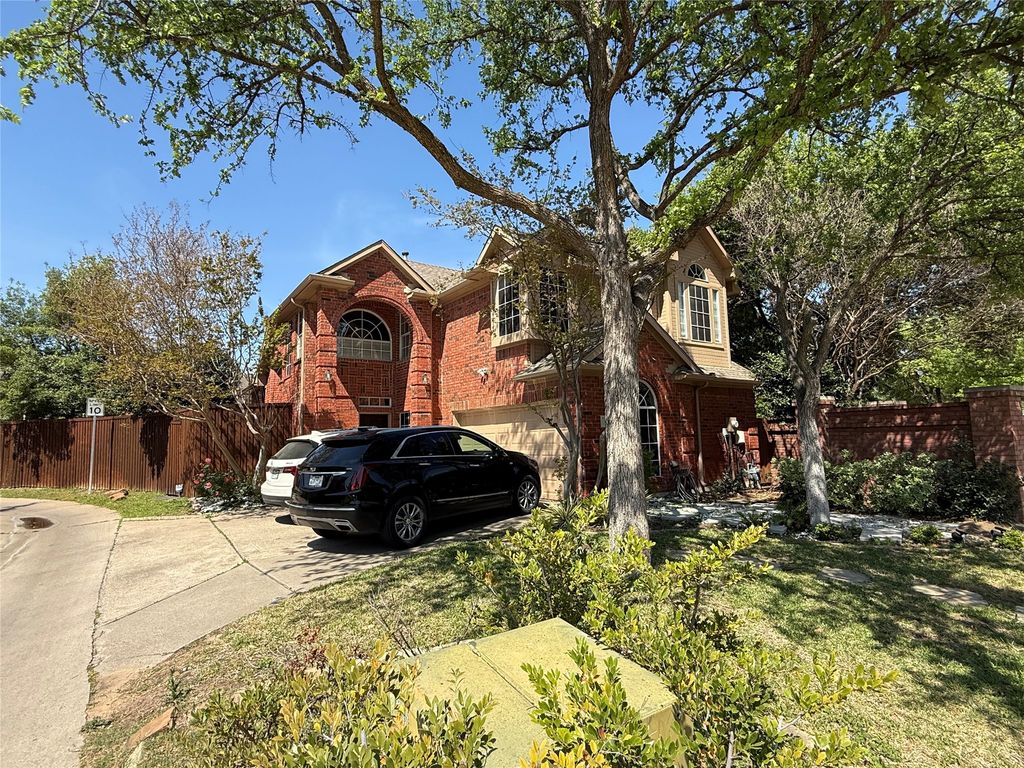 196 Cove Drive, Coppell, TX 75019