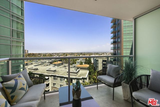 13700 Marina Pointe Drive 809, Marina Del Rey, CA 90292