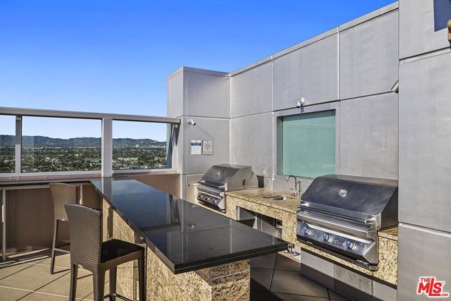13700 Marina Pointe Drive 809, Marina Del Rey, CA 90292