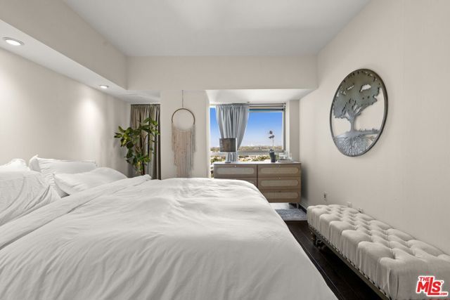 13700 Marina Pointe Drive 809, Marina Del Rey, CA 90292