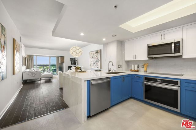 13700 Marina Pointe Drive 809, Marina Del Rey, CA 90292