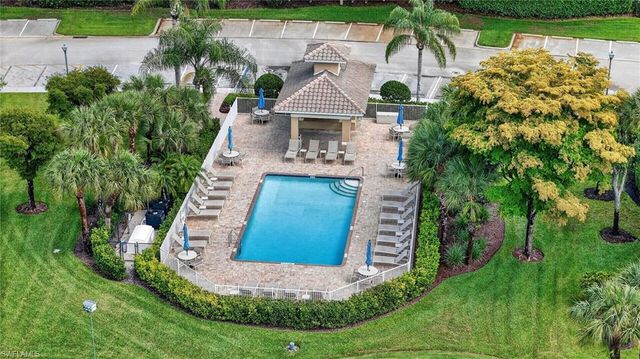 3830 Sawgrass WAY 2922, Naples, FL 34112