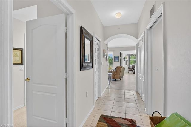 3830 Sawgrass WAY 2922, Naples, FL 34112