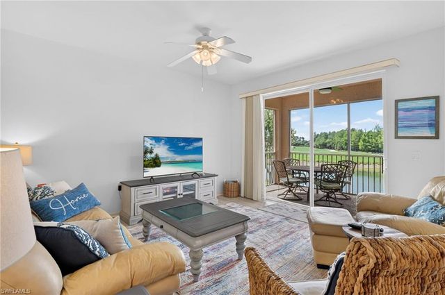 3830 Sawgrass WAY 2922, Naples, FL 34112