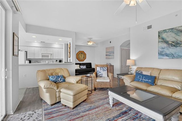 3830 Sawgrass WAY 2922, Naples, FL 34112