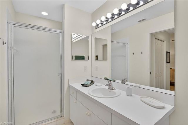 3830 Sawgrass WAY 2922, Naples, FL 34112