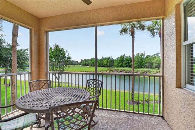 3830 Sawgrass WAY 2922, Naples, FL 34112