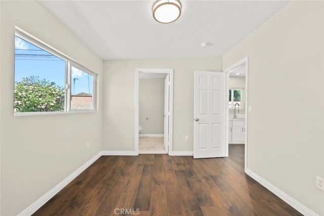 1227 E Grovecenter, West Covina, CA 91790