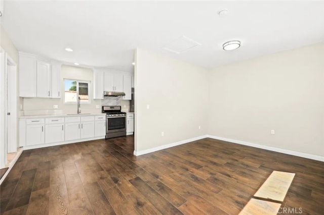 1227 E Grovecenter, West Covina, CA 91790