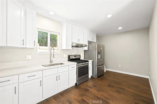 1227 E Grovecenter, West Covina, CA 91790