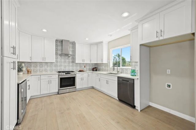 1227 E Grovecenter, West Covina, CA 91790