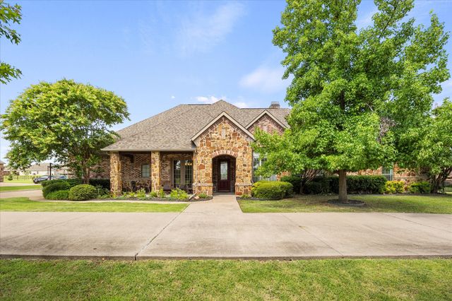 18077 Grandview Drive, Forney, TX 75126