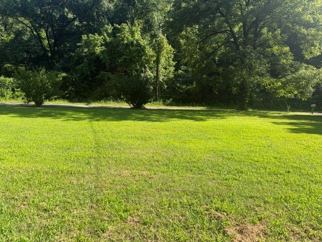 1040 Chestnut Rd, Ashland City, TN 37015