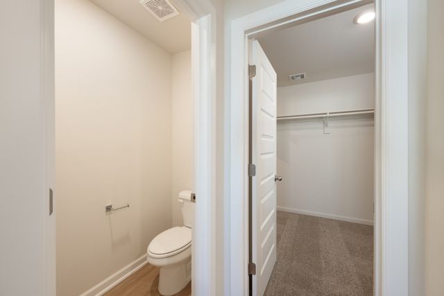 1125 E Stetson Lane, Mustang, OK 73064