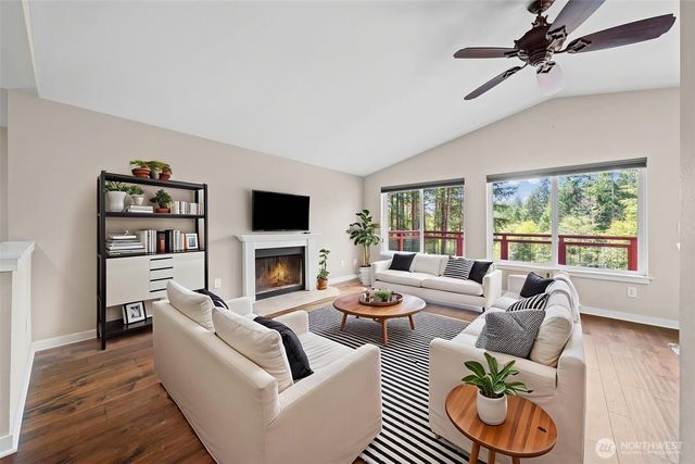 9812 Kooley Drive NW, Gig Harbor, WA 98329