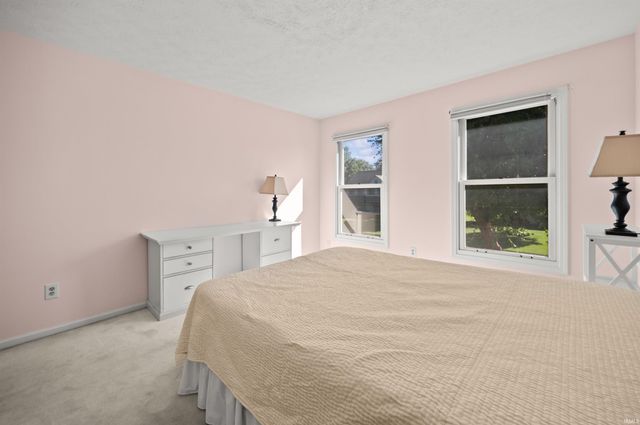 52367 Liberty Mills Court, Granger, IN 46530
