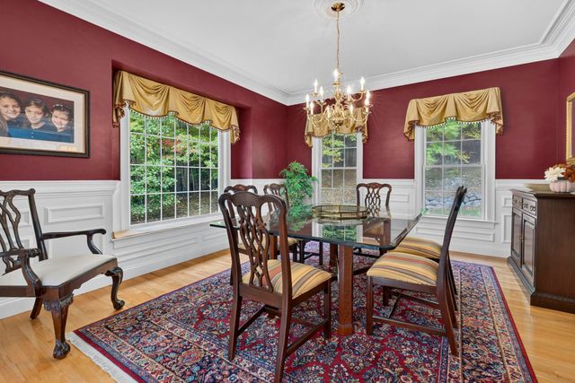 39 Colonel Daniels Drive, Bedford, NH 03110