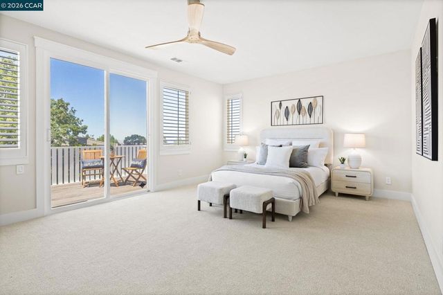 1047 Rolling Woods Way, Concord, CA 94521