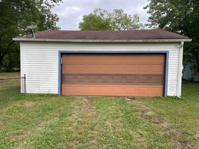 390 Meenach Lane 390 Meenach Lane, Springfield, OH 45505